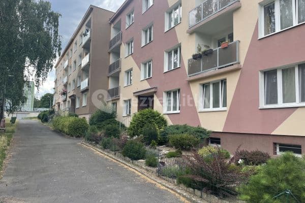 Prenájom bytu 1-izbový 35 m², Studentská, Jirkov Prenájom bytu 1-izbový 35 m², Studentská, Jirkov