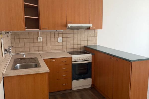 Prenájom bytu 2-izbový 40 m², Mendíků, Praha Prenájom bytu 2-izbový 40 m², Mendíků, Praha