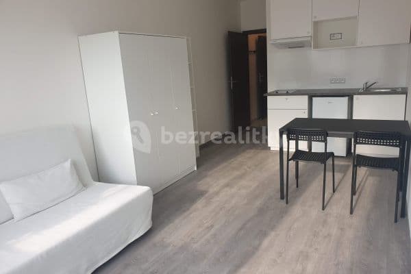Prenájom bytu 1-izbový 26 m², Vítové, Praha Prenájom bytu 1-izbový 26 m², Vítové, Praha