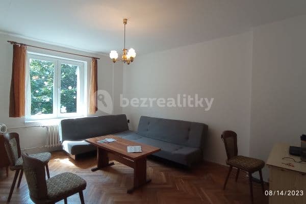 Prenájom bytu 1-izbový 32 m², Družstevní, Pardubice, Pardubický kraj