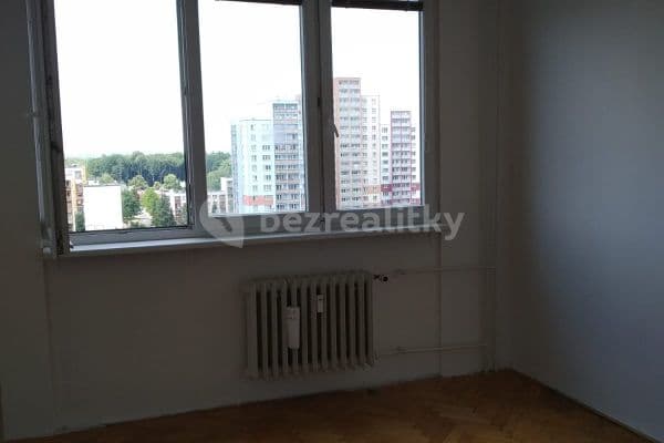 Prenájom bytu 3-izbový 74 m², Josefa Kotase, Ostrava