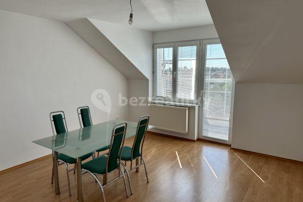 Predaj bytu 2-izbový 58 m², Študentská, Trnava