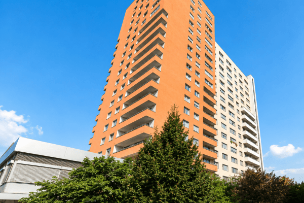 Prenájom garáže 12 m², Sluneční náměstí, Praha Prenájom garáže 12 m², Sluneční náměstí, Praha