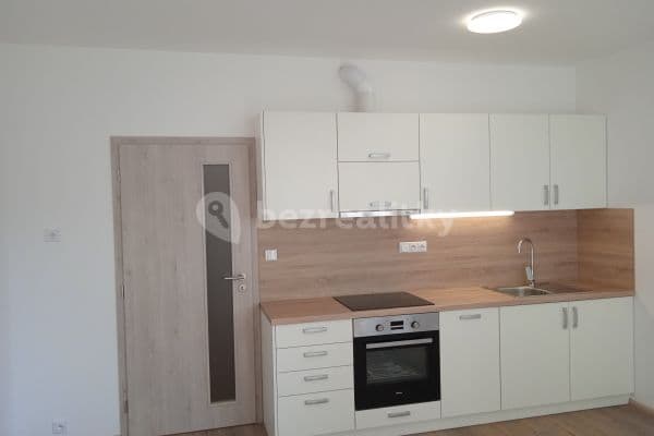 Prenájom bytu 1-izbový 32 m², Nerudova, Poděbrady, Středočeský kraj Prenájom bytu 1-izbový 32 m², Nerudova, Poděbrady, Středočeský kraj