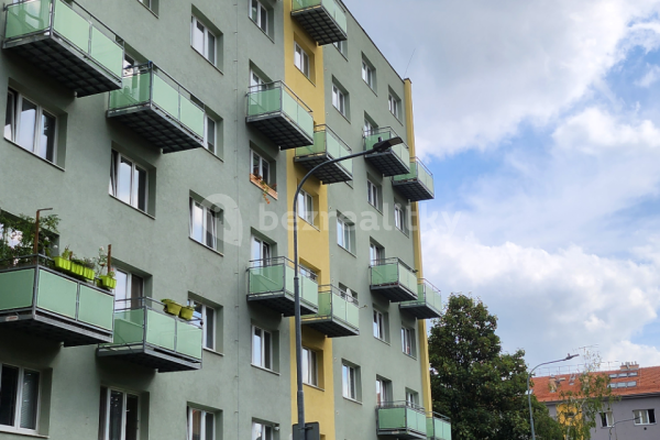 Prenájom bytu 3-izbový 58 m², náměstí SNP, Brno