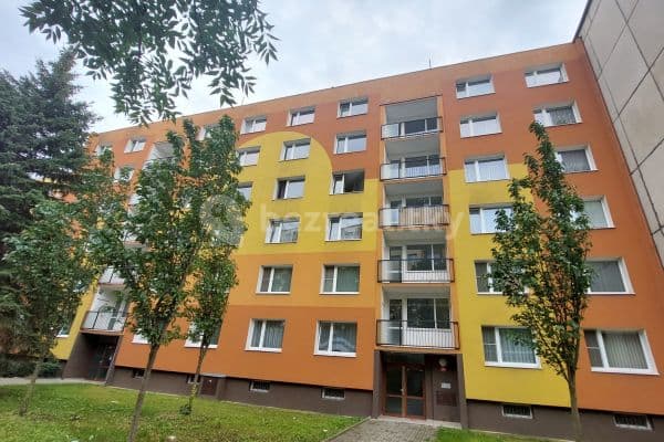 Prenájom bytu 1-izbový 36 m², Kyjická, Chomutov