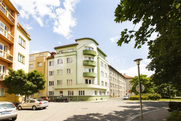 Predaj bytu 3-izbový 84 m², Bulharská, Pardubice