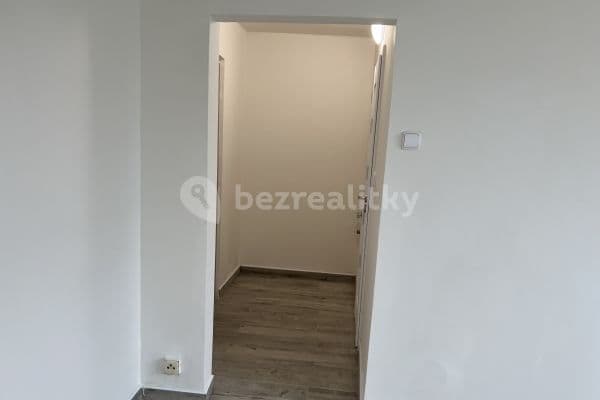 Prenájom bytu 1-izbový 36 m², K. H. Borovského, Most, Ústecký kraj