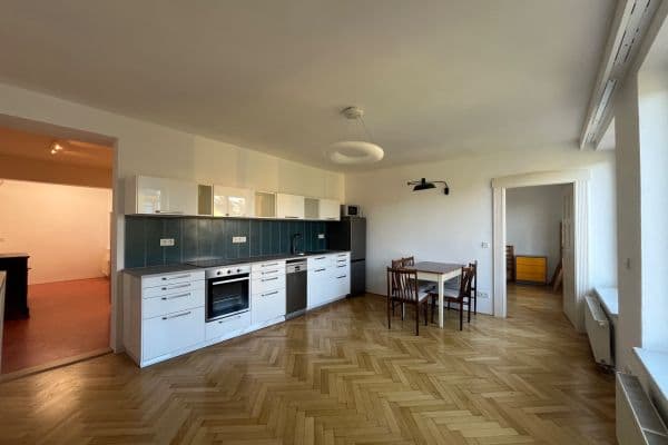 Prenájom bytu 3-izbový 74 m², Veletržní, Praha Prenájom bytu 3-izbový 74 m², Veletržní, Praha