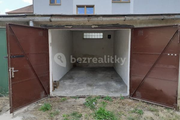 Prenájom garáže 18 m², Fanderlíkova, Brno