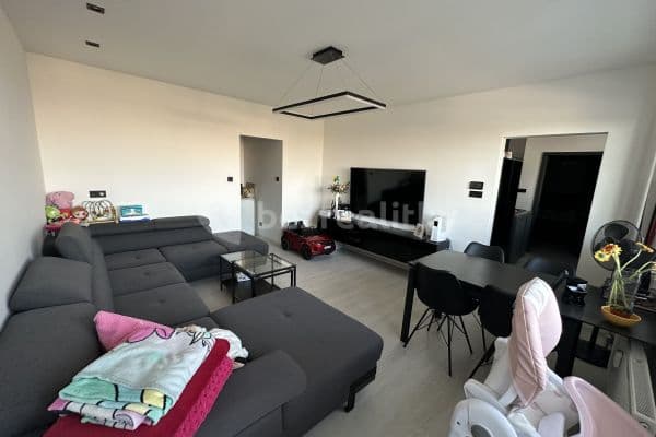 Prenájom bytu 3-izbový 78 m², Borského, Hlavní město Praha