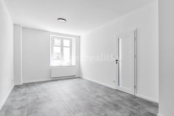Prenájom bytu 3-izbový 56 m², Otická, Opava, Moravskoslezský kraj