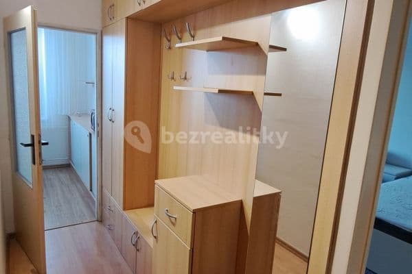 Prenájom bytu 1-izbový 40 m², Foltýnova, Brno Prenájom bytu 1-izbový 40 m², Foltýnova, Brno
