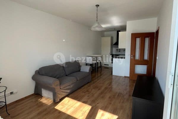 Prenájom bytu 2-izbový 42 m², Na Vyhaslém, Kladno Prenájom bytu 2-izbový 42 m², Na Vyhaslém, Kladno