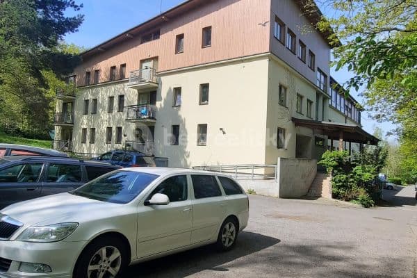 Prenájom bytu 3-izbový 59 m², Na Vyhlídce, Dobřichovice