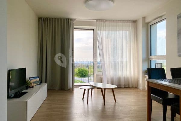 Prenájom bytu 2-izbový 50 m², Pri Hrubej lúke, Bratislava