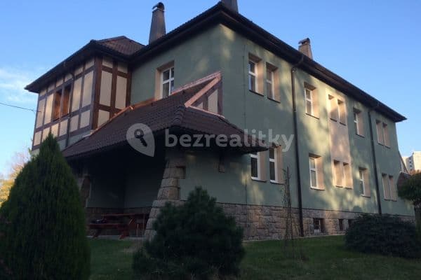 Prenájom bytu 1-izbový 45 m², Svatoplukova, Liberec, Liberecký kraj Prenájom bytu 1-izbový 45 m², Svatoplukova, Liberec, Liberecký kraj