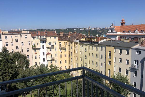 Prenájom bytu 5-izbový 140 m², U Studánky, Hlavní město Praha