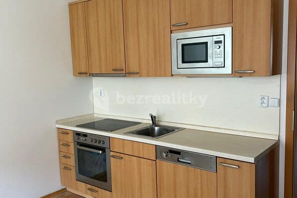 Prenájom bytu 3-izbový 75 m², Merhoutova, Praha Prenájom bytu 3-izbový 75 m², Merhoutova, Praha