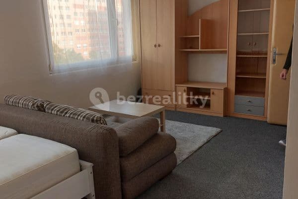 Prenájom bytu 1-izbový 35 m², Laudova, Hlavní město Praha