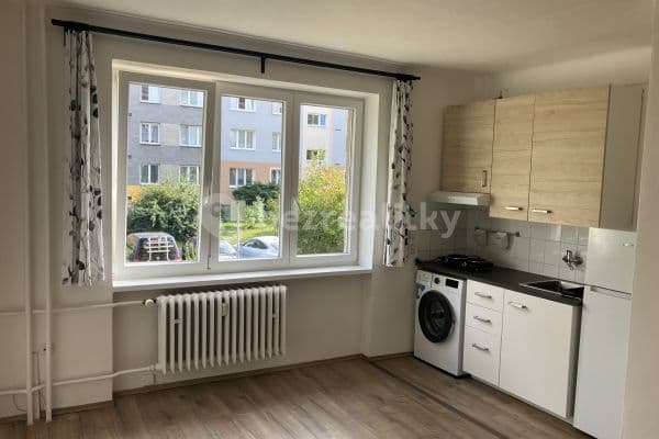 Prenájom bytu 1-izbový 23 m², Dukelských hrdinů, Ústí nad Labem Prenájom bytu 1-izbový 23 m², Dukelských hrdinů, Ústí nad Labem