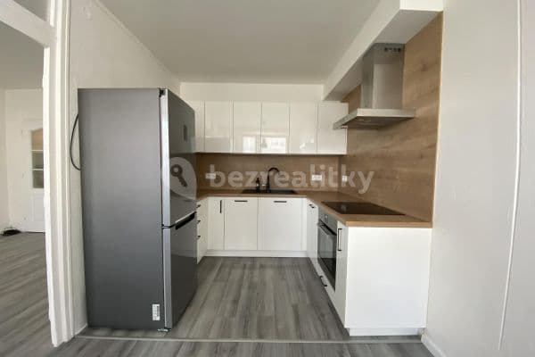 Prenájom bytu 3-izbový 78 m², Mariánská, Praha Prenájom bytu 3-izbový 78 m², Mariánská, Praha