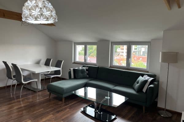 Prenájom bytu 2-izbový 56 m², Klapkova, Praha Prenájom bytu 2-izbový 56 m², Klapkova, Praha