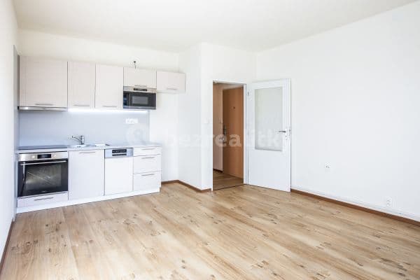 Prenájom bytu 2-izbový 55 m², Hodkovická, Liberec Prenájom bytu 2-izbový 55 m², Hodkovická, Liberec