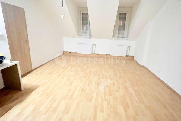 Predaj bytu 3-izbový 80 m², Moskevská, Karlovy Vary