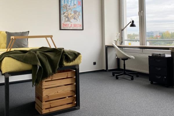 Prenájom bytu 1-izbový 25 m², Nárožní, Praha Prenájom bytu 1-izbový 25 m², Nárožní, Praha