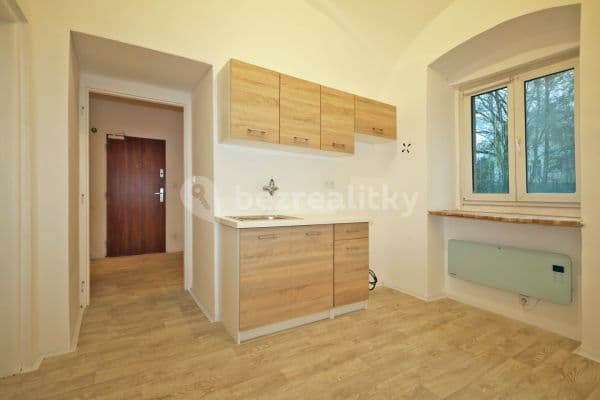 Predaj bytu 2-izbový 46 m², Libušina, Karlovy Vary, Karlovarský kraj