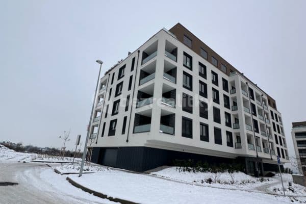 Prenájom bytu 2-izbový 55 m², Ondrákové, Praha Prenájom bytu 2-izbový 55 m², Ondrákové, Praha