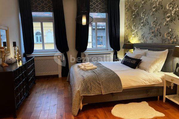 Prenájom bytu 3-izbový 115 m², U Studánky, Hlavní město Praha