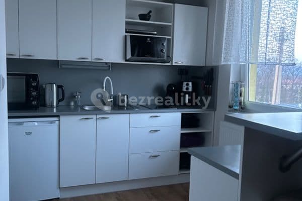 Prenájom bytu 2-izbový 42 m², Sochorova, Doksy
