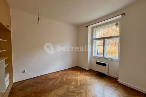 Prenájom bytu 2-izbový 47 m², Polská, Praha