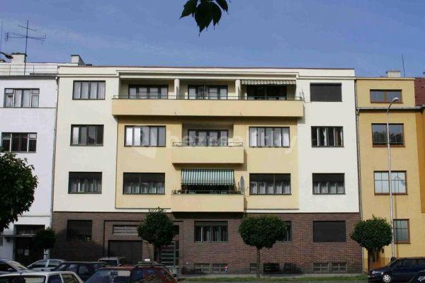 Prenájom bytu 2-izbový 84 m², Č. Drahlovského, Přerov, Olomoucký kraj