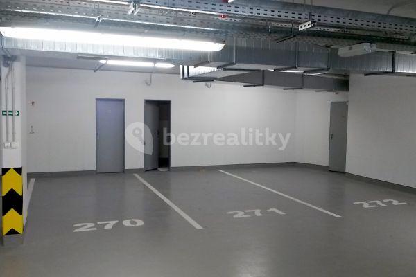 Prenájom garáže 15 m², Prušánecká, Hlavní město Praha