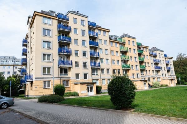Prenájom bytu 2-izbový 56 m², Kovanecká, Hlavní město Praha