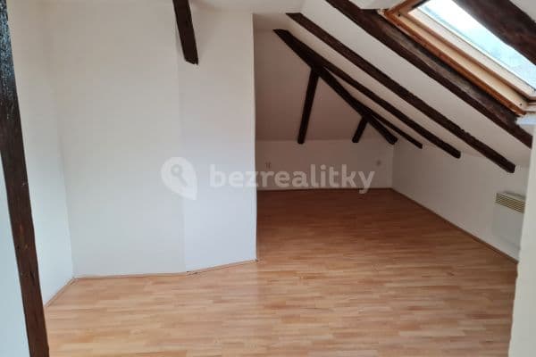 Prenájom bytu 2-izbový 51 m², Vesecká, Liberec