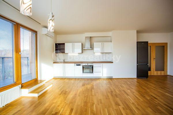 Predaj bytu 3-izbový 121 m², Laténská, Hlavní město Praha