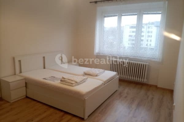 Prenájom bytu 2-izbový 42 m², K Louži, Hlavní město Praha