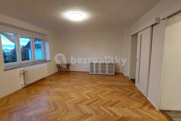 Prenájom bytu 2-izbový 57 m², U Třetí baterie, Praha