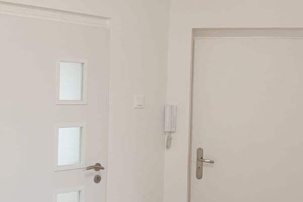 Prenájom bytu 1-izbový 43 m², Stará Kysibelská, Karlovy Vary Prenájom bytu 1-izbový 43 m², Stará Kysibelská, Karlovy Vary