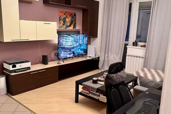 Prenájom bytu 2-izbový 40 m², Ypsilantiho, Brno