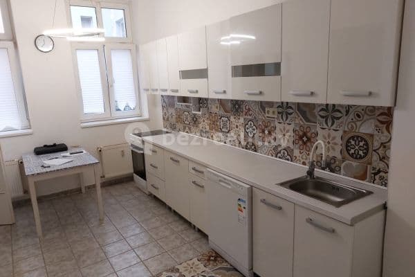 Prenájom bytu 2-izbový 63 m², Moravská, Karlovy Vary, Karlovarský kraj
