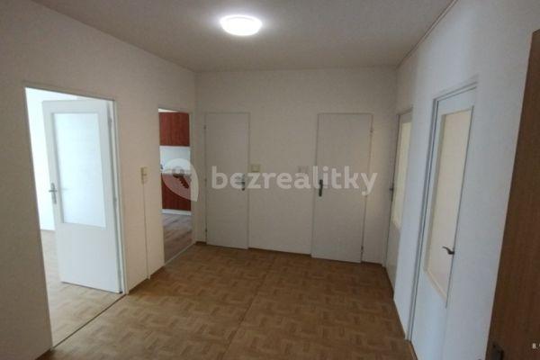 Prenájom bytu 3-izbový 80 m², Benešova, Kutná Hora, Středočeský kraj