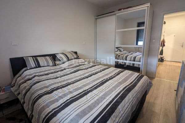 Prenájom bytu 2-izbový 44 m², Kumpoštova, Brno Prenájom bytu 2-izbový 44 m², Kumpoštova, Brno