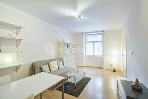 Prenájom bytu 2-izbový 39 m², Na Dolinách, Praha