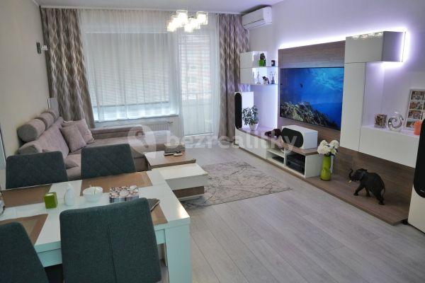 Predaj bytu 2-izbový 78 m², Hornoměcholupská, Hlavní město Praha