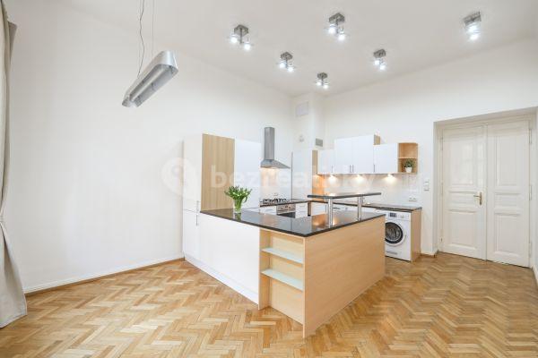 Prenájom bytu 3-izbový 105 m², Mánesova, Hlavní město Praha